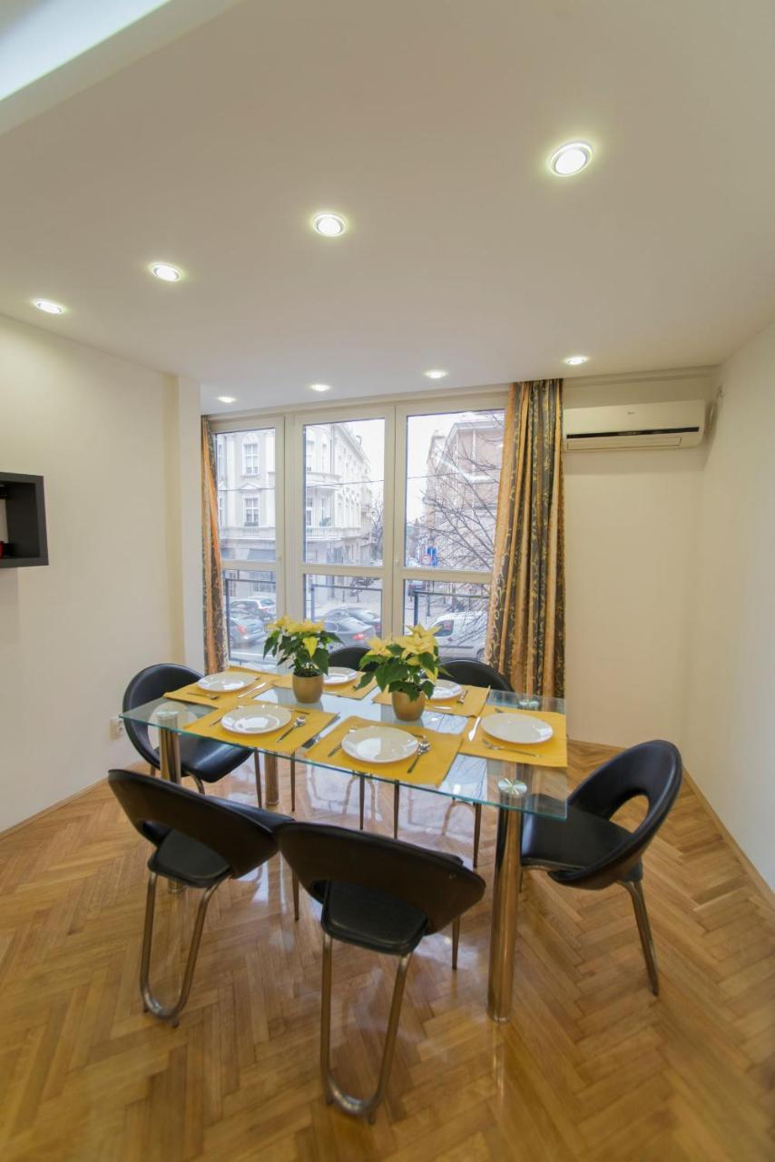 Free.Three Apartment Beograd Bagian luar foto