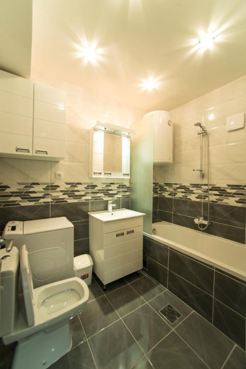 Free.Three Apartment Beograd Bagian luar foto